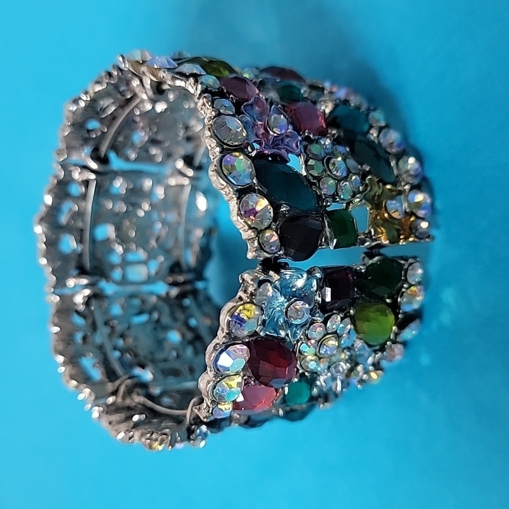 Cocktail Colorful Multi-Color Embellished Floral Rhinestone Stretchable Bangle - Picture 4 of 11